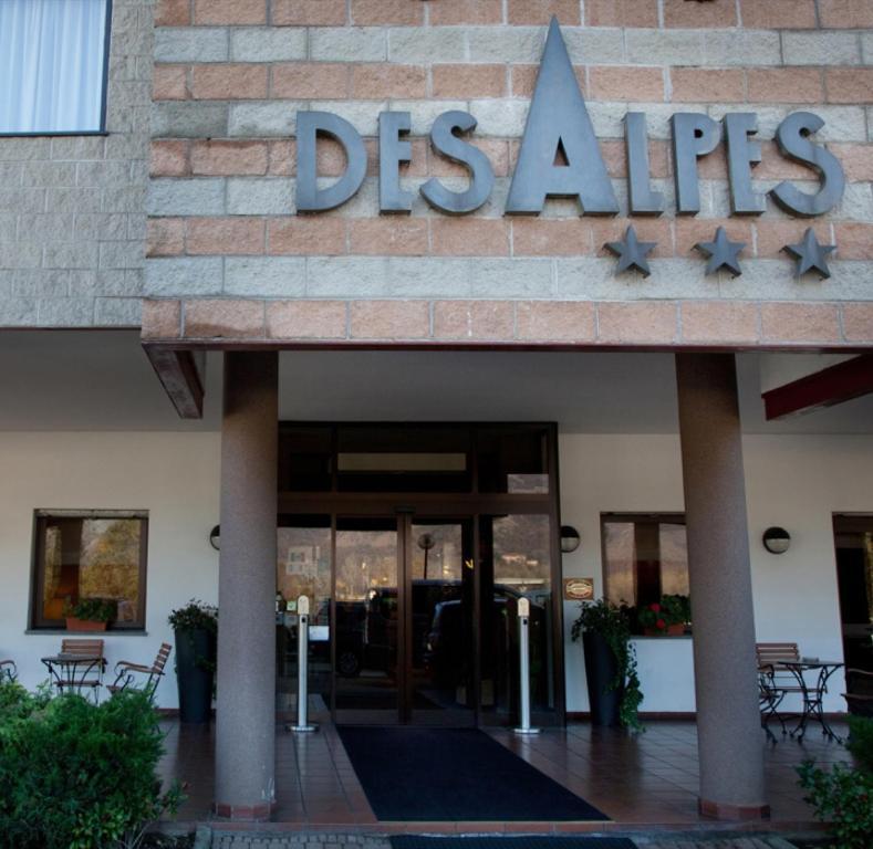 Hotel Des Alpes Rosta Buitenkant foto