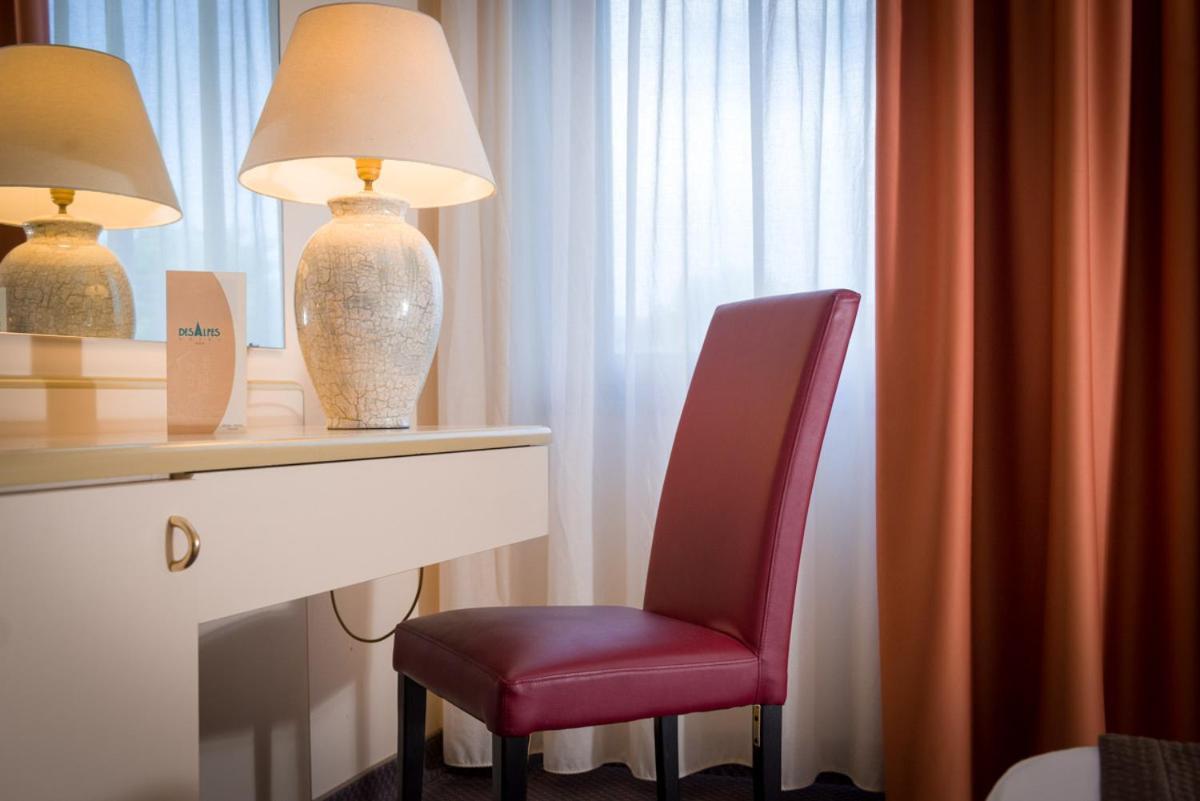 Hotel Des Alpes Rosta Buitenkant foto